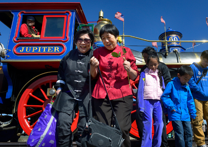 Margaret Yee (left) and Su Lin Chen are descendents of labourers who built the Transcontinental Railroad. (Photo credit: Scott Sommerdorf / The Salt Lake Tribune) 