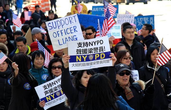 An image of the March 10th pro-Liang rally in NYC (Photo credit: NBC News).