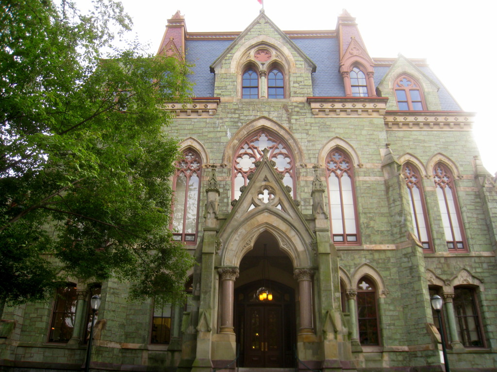 University of Pennyslvania's College Hall. (Photo credit: Wikipedia Commons)