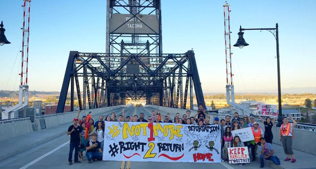 Organizers in Tacoma. (Photo Credit: 1Love Movement)